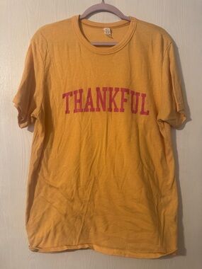 Thankful Graphic Tee in Warm Mustard